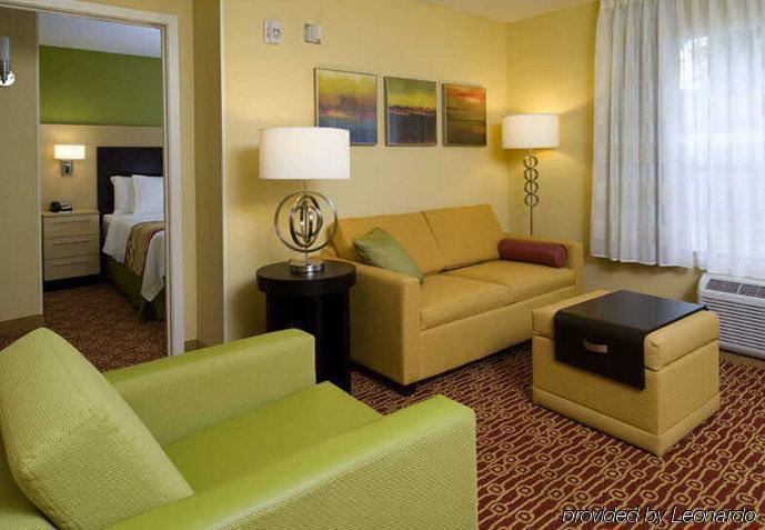 Towneplace Suites Columbus Oda fotoğraf